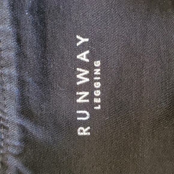 WHITE HOUSE BLACK MARKET, runway denim leggings. Size 14. Flattering style. - Picture 5 of 9